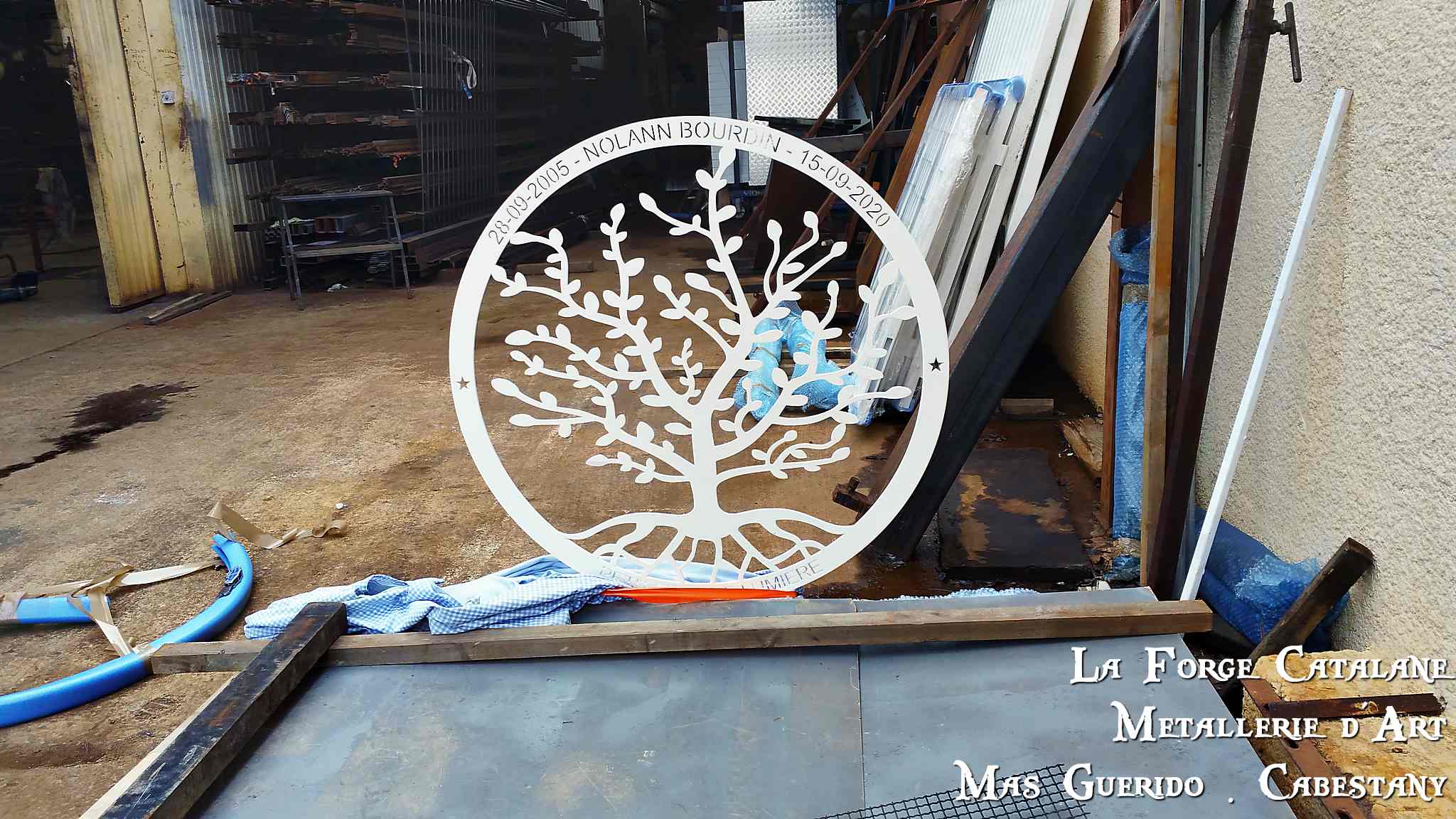 arbre de vie decoupe laser forge catalane.jpg